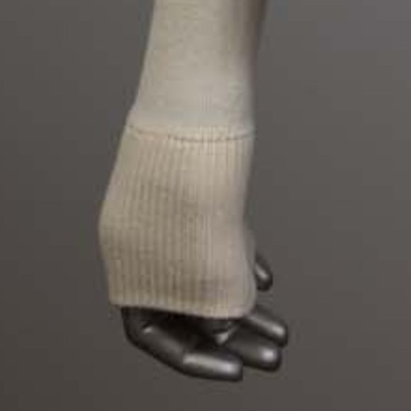 VANS Off The Wall Women's Sweater S/XS NO TAGS - Picture 7 of 8